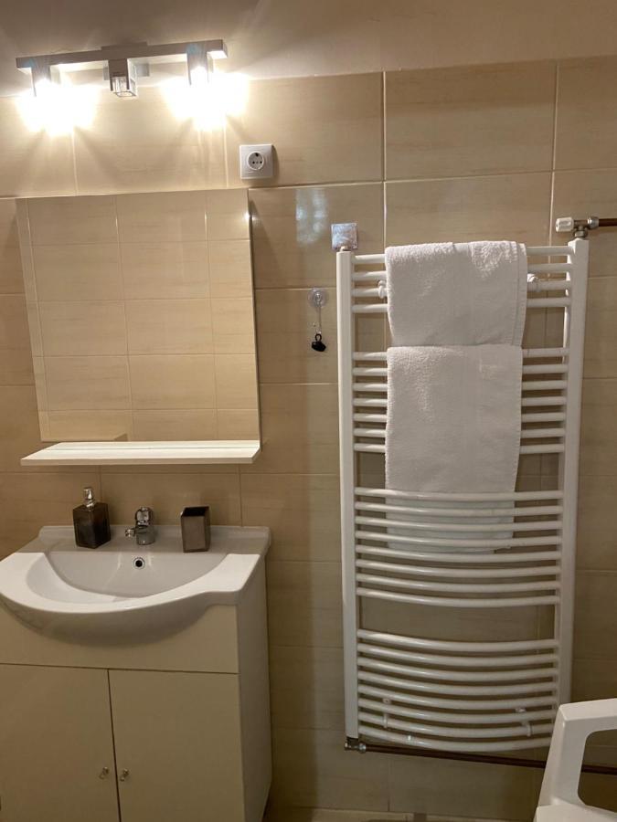 Senorita Apartment Miskolc Exterior photo