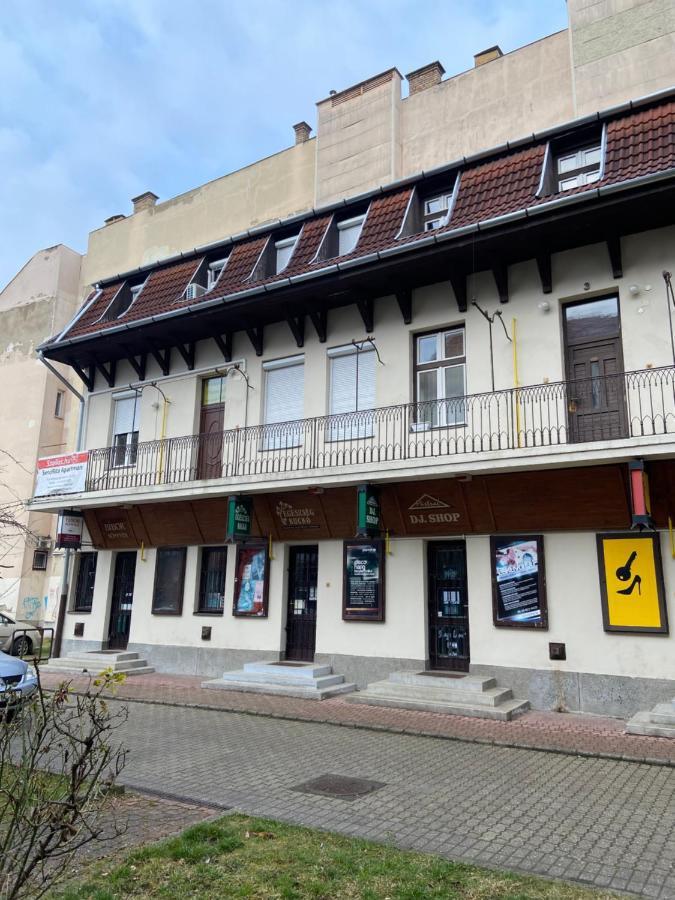 Senorita Apartment Miskolc Exterior photo